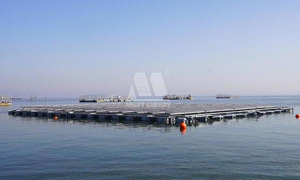 Sistema fotovoltaico offshore Mibet implantado com sucesso perto da costa
        