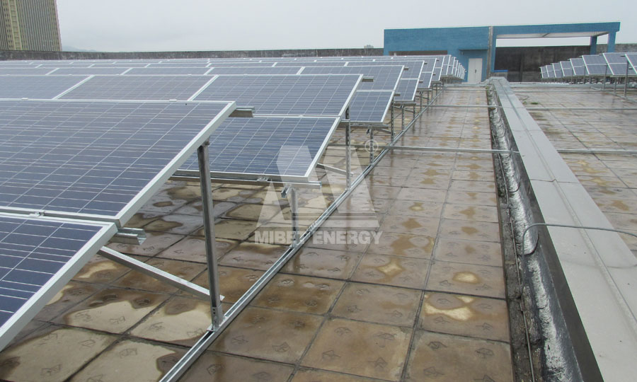 sistemas de montagem de telhado solar na china