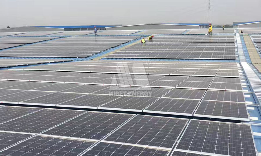 montagens solares de telhado de metal